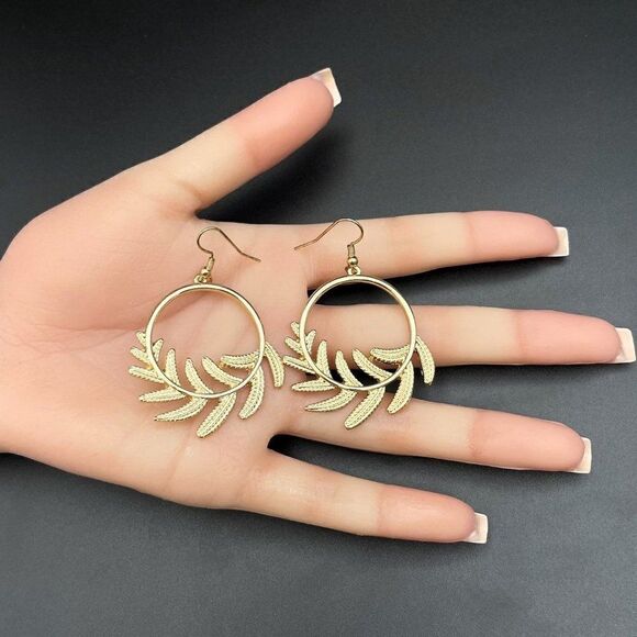Yellow Gold Round Circular Open Hoop Fern Leaf Dangling Drop Hook Earrings - Picture 8 of 8